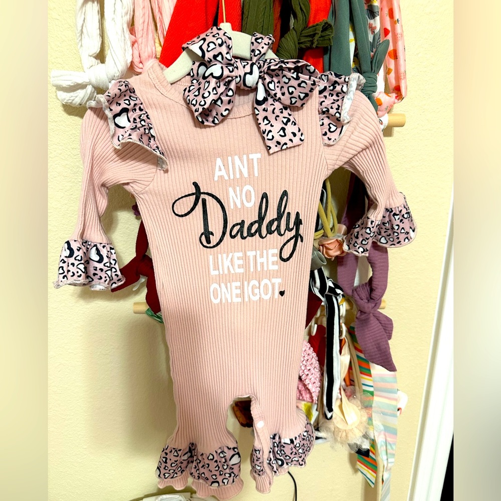 Baby girl 0-3